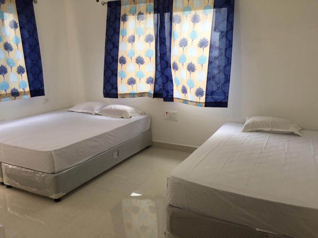 Lotus Residency Hotel Bodh Gaya Luaran gambar